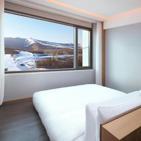Courtyard By Marriott Chongli Hotel Zhangjiakou Exterior photo